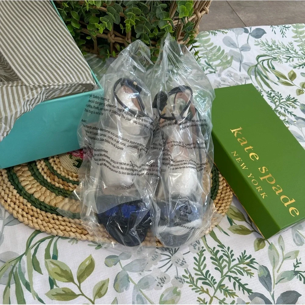 New Kate Spade Embroidered Denim Ankle Tie Block Heels Sandals Women’s Size 6